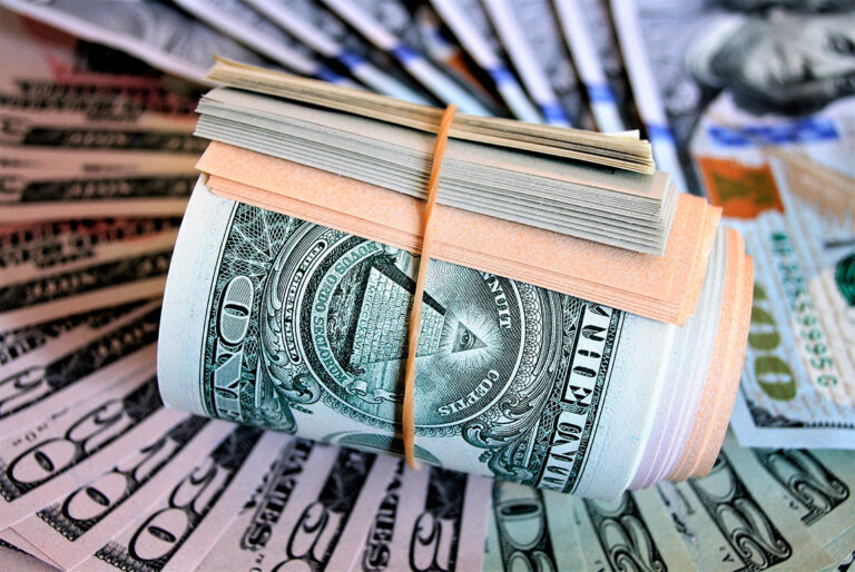 Difference Between Loan and Debt